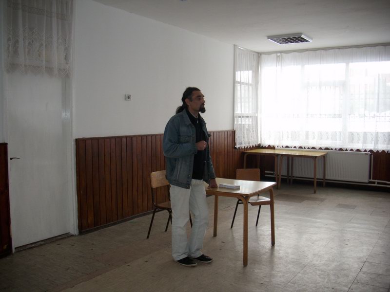 img-